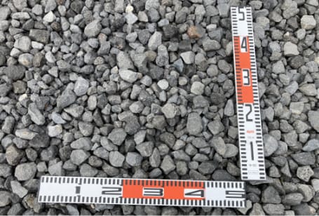 溶融還元石 40-13㎜